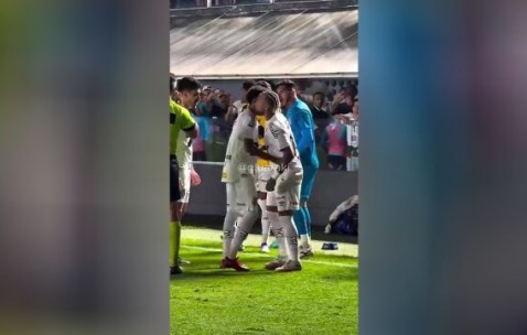 开云体育入口-关于内马尔重要时刻败北，SKT带队取胜！的信息